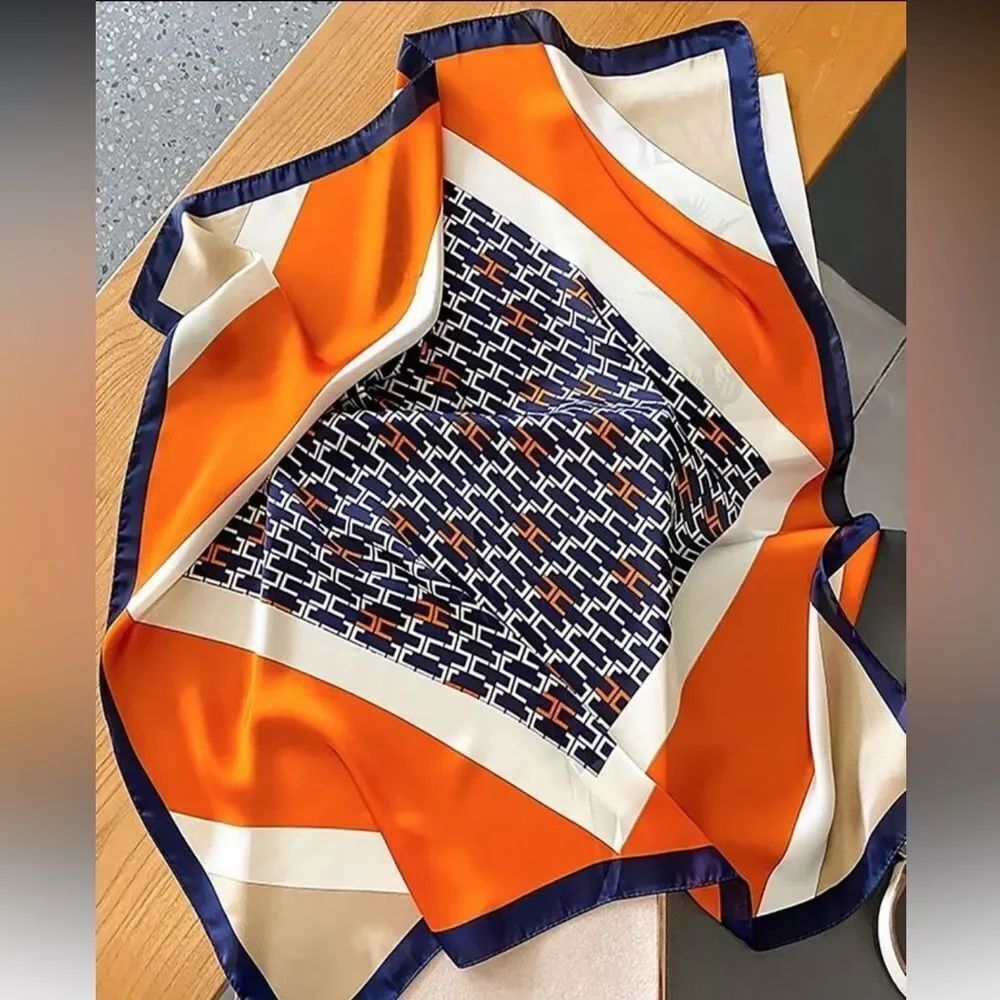 Geometric Scarf P95
